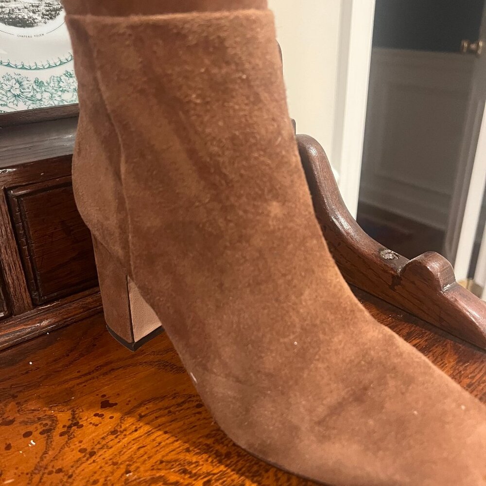 J McLaughlin Brown (Cognac) Suede Boots Sice 7.5 Womens - Picture 2 of 9